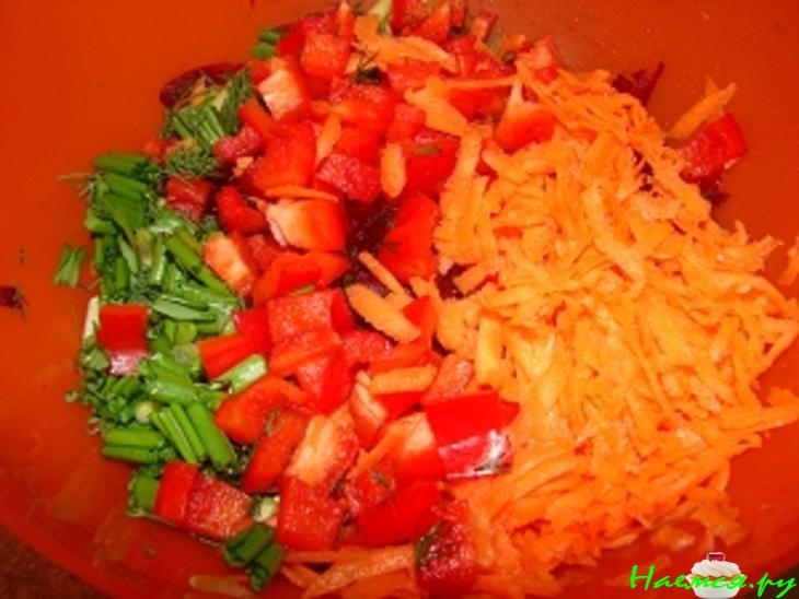 Салат " Оттенки красного и зелёного"