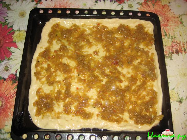 Легкий луковый пирог Легкий луковый пирог