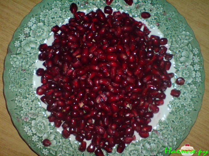 Салат из граната и стручковой фасоли Салат из граната и стручковой фасоли