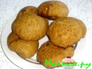 Орехово-ржаные булочки с джемом (постное) Орехово-ржаные булочки с джемом (постное)