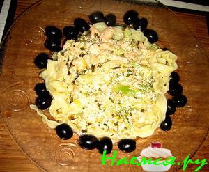 Паста 'Регинетте' с семгой и брокколи Паста 'Регинетте' с семгой и брокколи