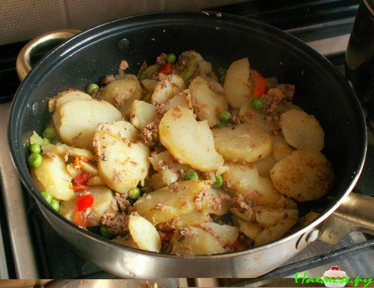 Картофельная тортилья с тунцом