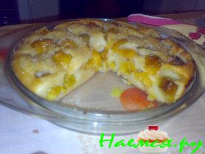 Пирог со сливами на кислом молоке