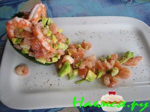 Лёгкий салатик с малосольной форелью