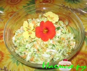 Легкий салатик из капусты