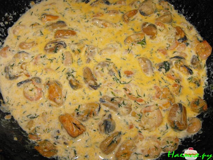 Картофельные стаканчики с морепродуктами