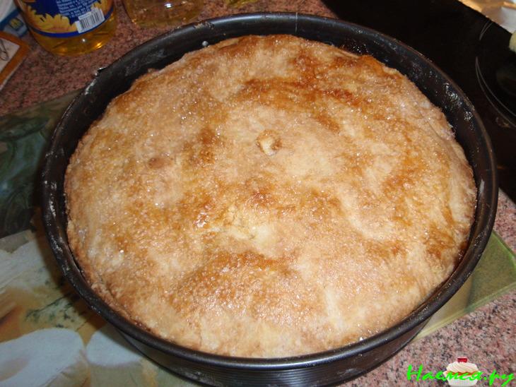 Яблочный пирог с кремом Яблочный пирог с кремом