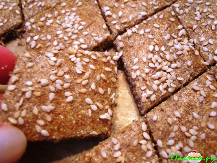 Ржаное соленое печенье