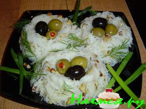 Гнезда из рисовой вермишели Гнезда из рисовой вермишели