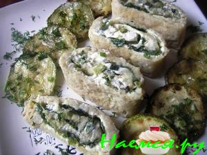 Рыбный рулет со шпинатом и зеленым луком Рыбный рулет со шпинатом и зеленым луком