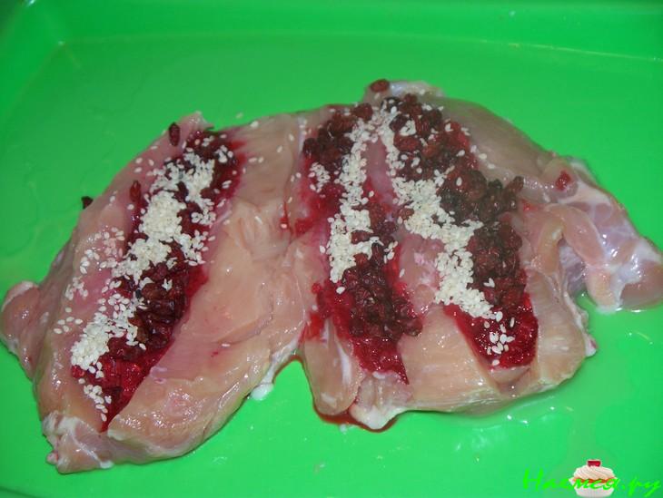 Рулет из куриной грудки