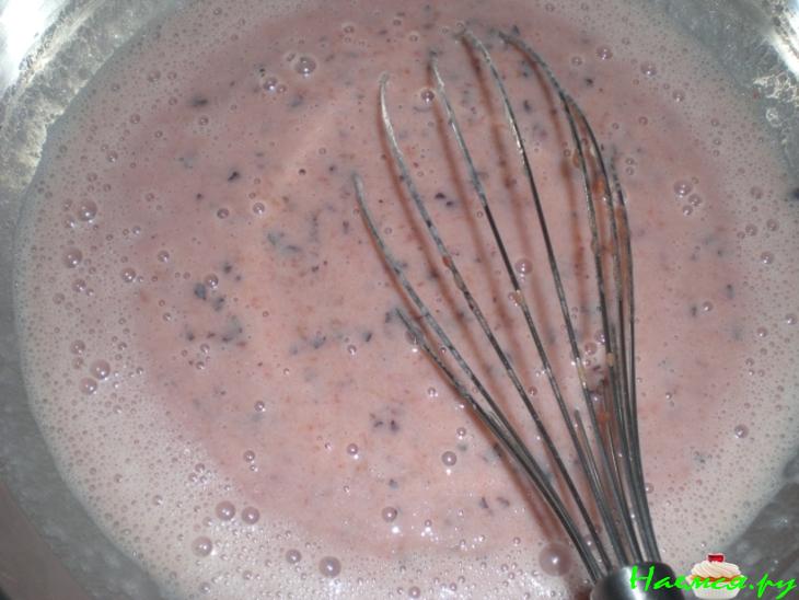 Бананово-сливовые маффины из нескольких видов муки