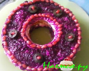 Салат "Гранатовый браслет" с языком