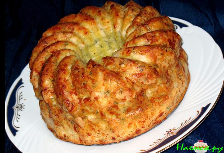 Сырный кекс с грудкой индейки и укропом
