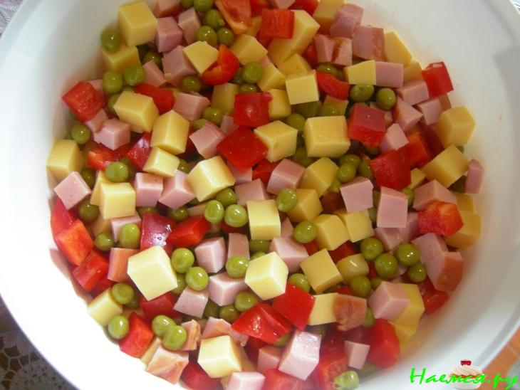 Салат "Воскресенье" с свиным балыком