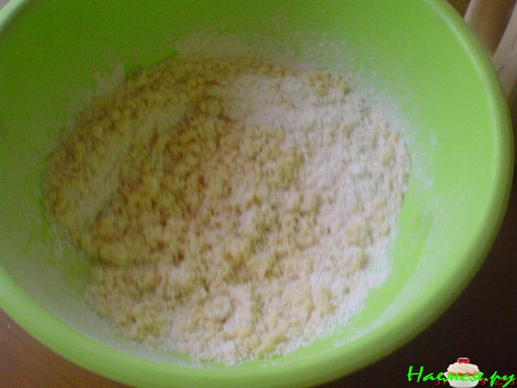 Пирожное "Снежное" (По мотивам "Битого стекла") Пирожное "Снежное" (По мотивам "Битого стекла")