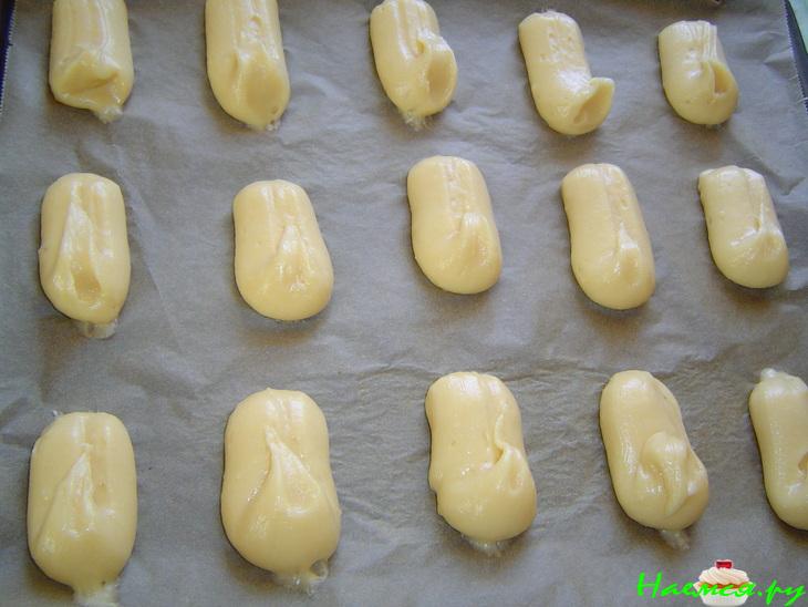 Заварные пирожные на желе "Лебединое озеро" 