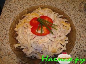 Салат из кальмаров со сладким перцем