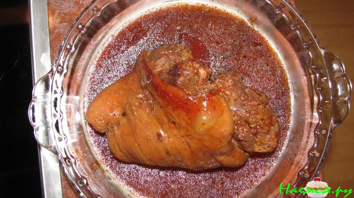 Свиная рулька в меду Свиная рулька в меду