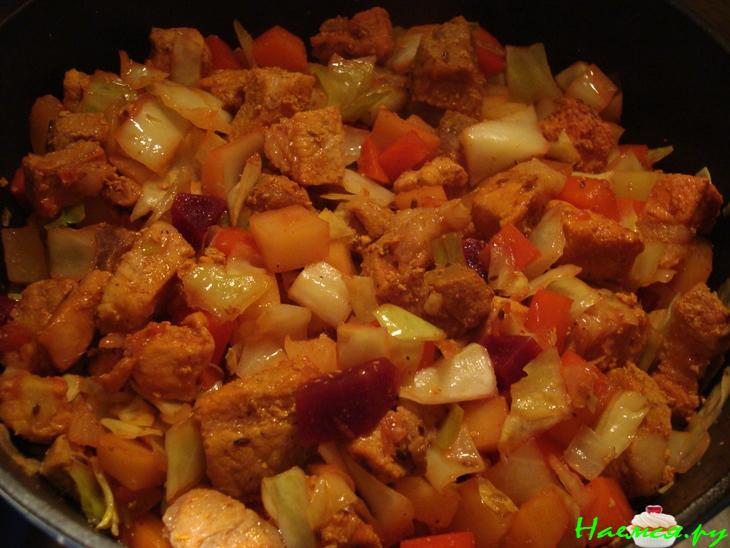 Овощное рагу с мясом (телятина)