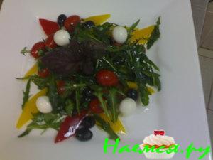 Салат "Лето в Италии"