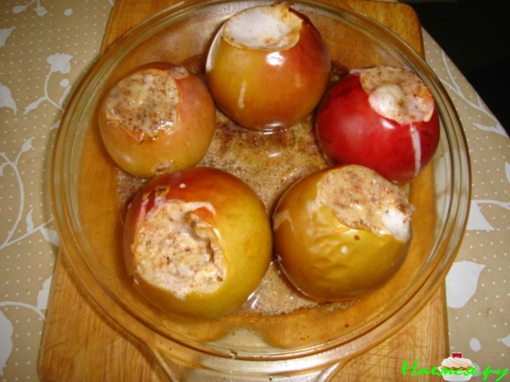 Яблоки запеченные Яблоки запеченные