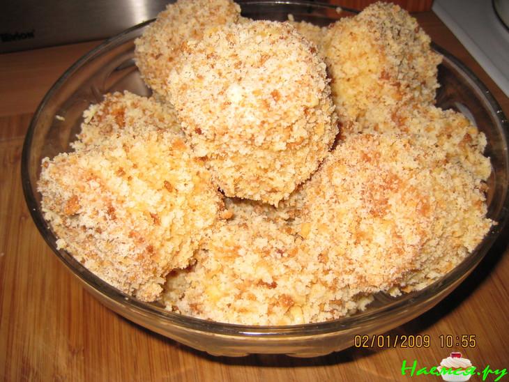 Пирожные "Ежики" Пирожные "Ежики"