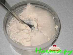 То ли йогурт, то ли сметанка из топленого молока