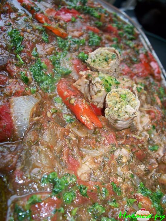 Мини рулетики из говядины 