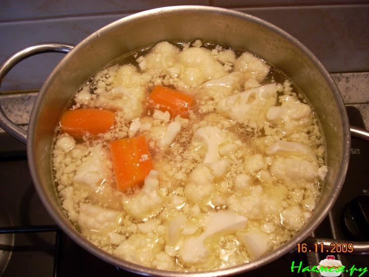 Крем-суп с Курицей и Цветной капустой