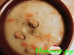 Овощной суп с мидиями