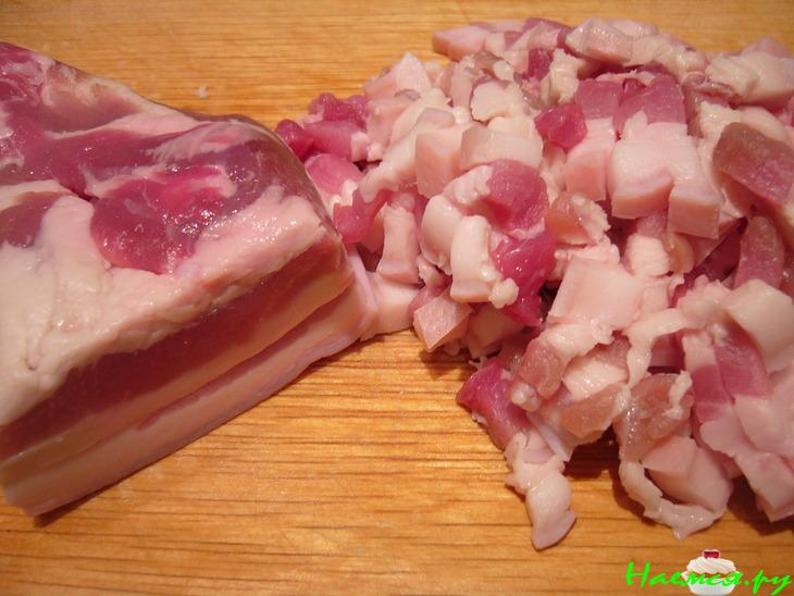 Фасолевый суп с пастой и копченостями