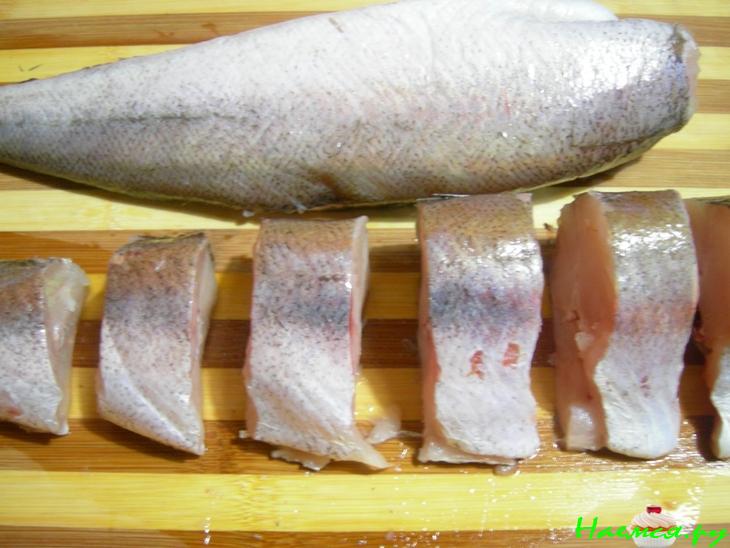 Рыба жареная во фруктово-ягодном маринаде