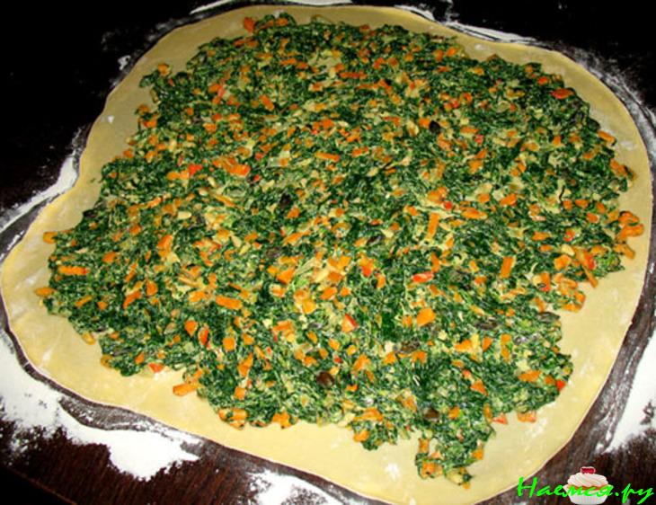 Рулет с хоккаидо-тыквой и шпинатом