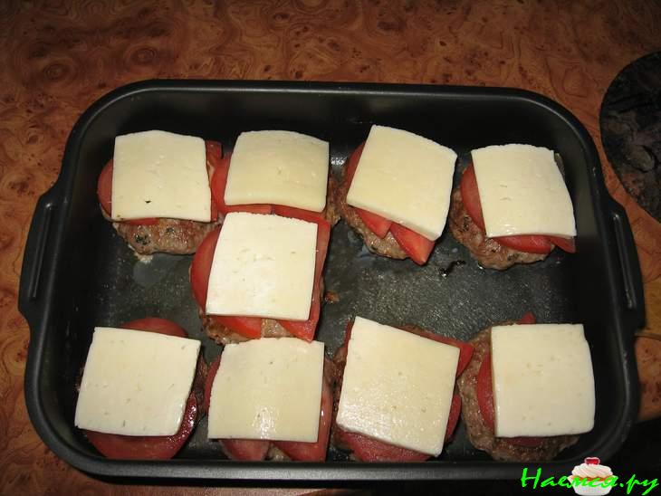 Шницели рубленые по-французски из смешанного фарша Шницели рубленые по-французски из смешанного фарша