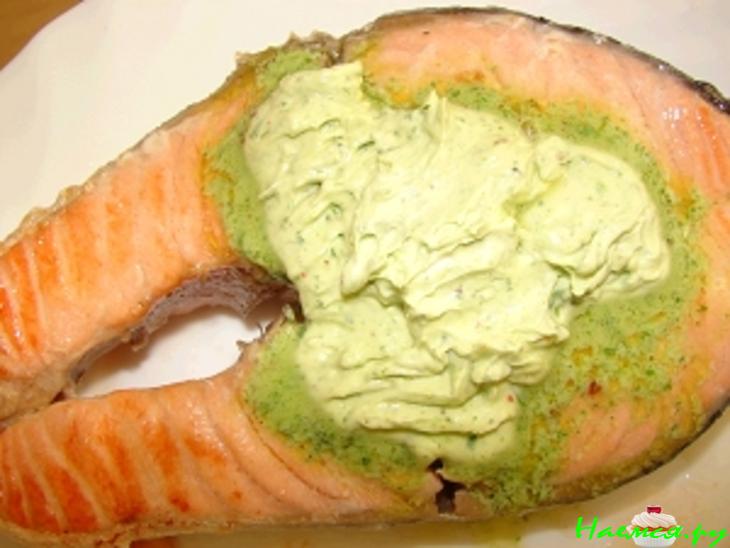 Зелёное масло для рыбы с ликёром