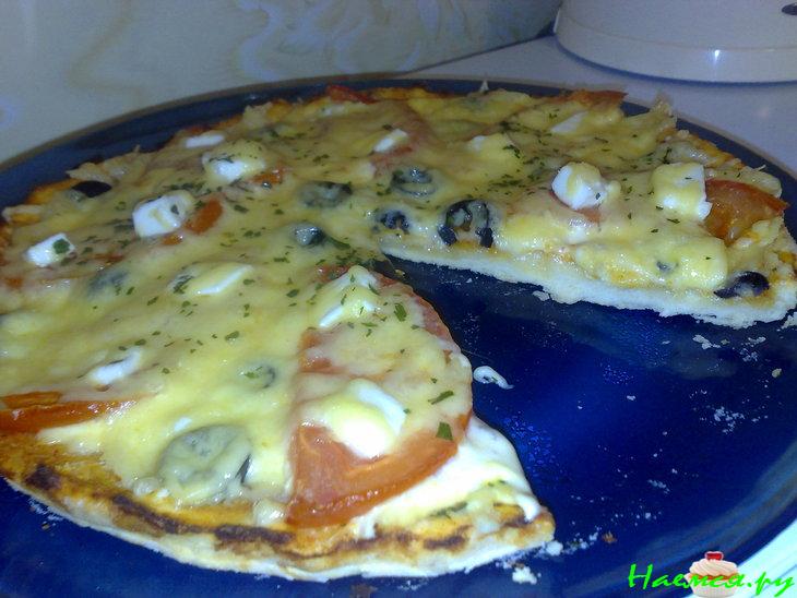 Пицца сырная на тонком тесте Пицца сырная на тонком тесте