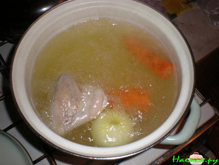 Сырный супчик с фрикадельками и сухариками