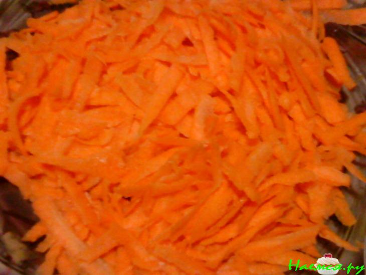 Морская капуста с овощами