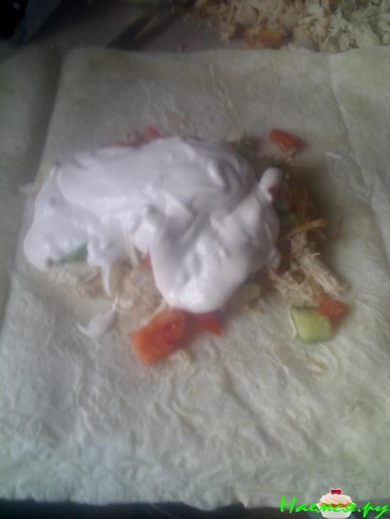 Шаверма с соусом