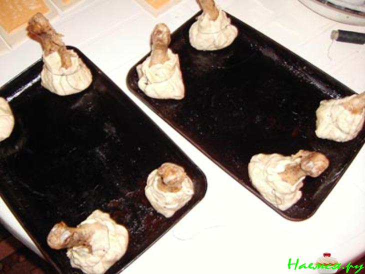 Куриные ножки в слоёных "мешочках"