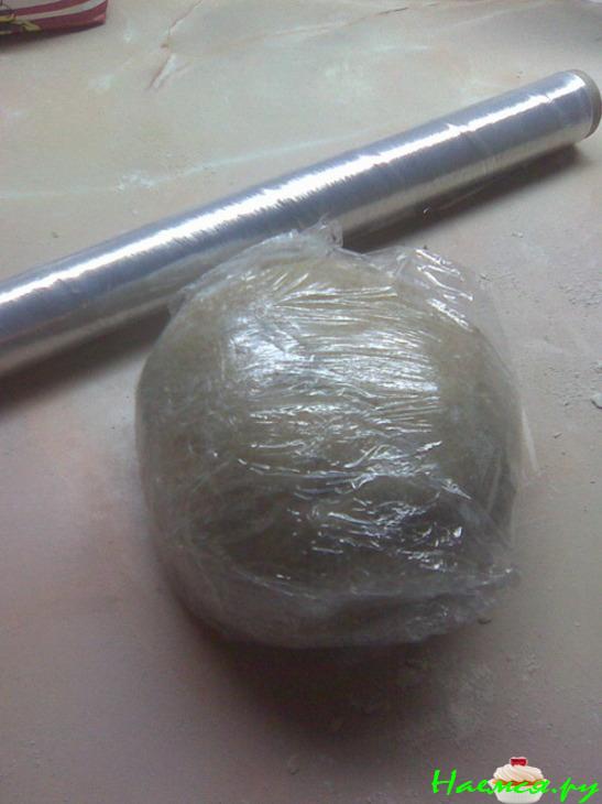 Пирог из ржаной муки с рыбой, грибным соусом, сыром и уймой потраченного времени! Пирог из ржаной муки с рыбой, грибным соусом, сыром и уймой потраченного времени!