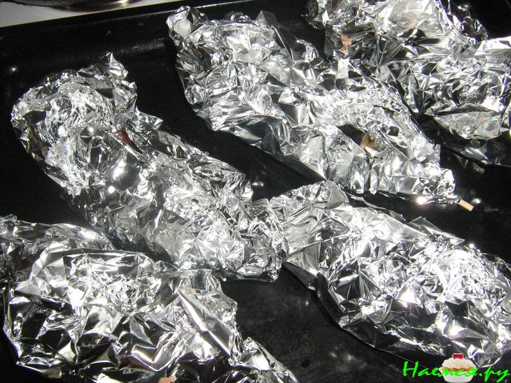 Баклажаны с мясным фаршем на шампуриках Баклажаны с мясным фаршем на шампуриках