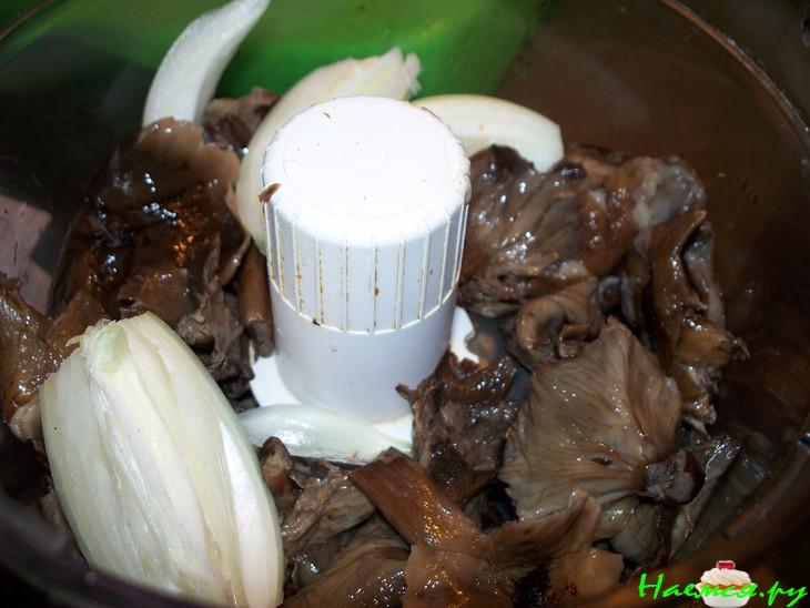 Трюфели из опят с сухариками