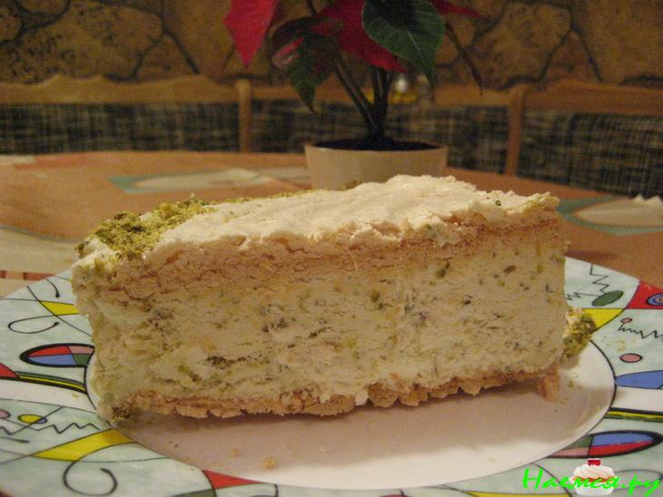Торт-мороженое с фисташками