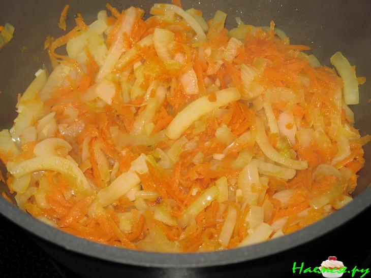 Тушеная в сметане картошка с сердечками «Колхозная»