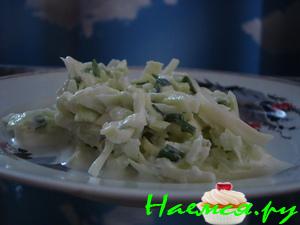 Капустный салатик с редькой в сметане Капустный салатик с редькой в сметане