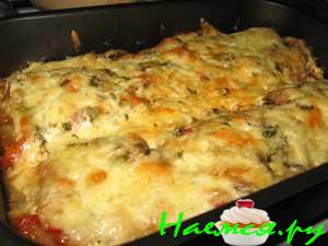 Рыба, запеченная с помидорами и сыром