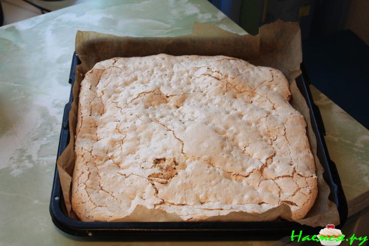 Киевский торт с шоколадным кремом