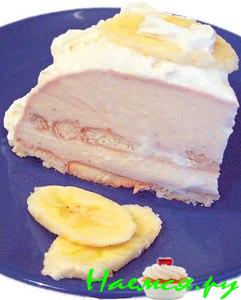 Творожно-банановый торт-желе